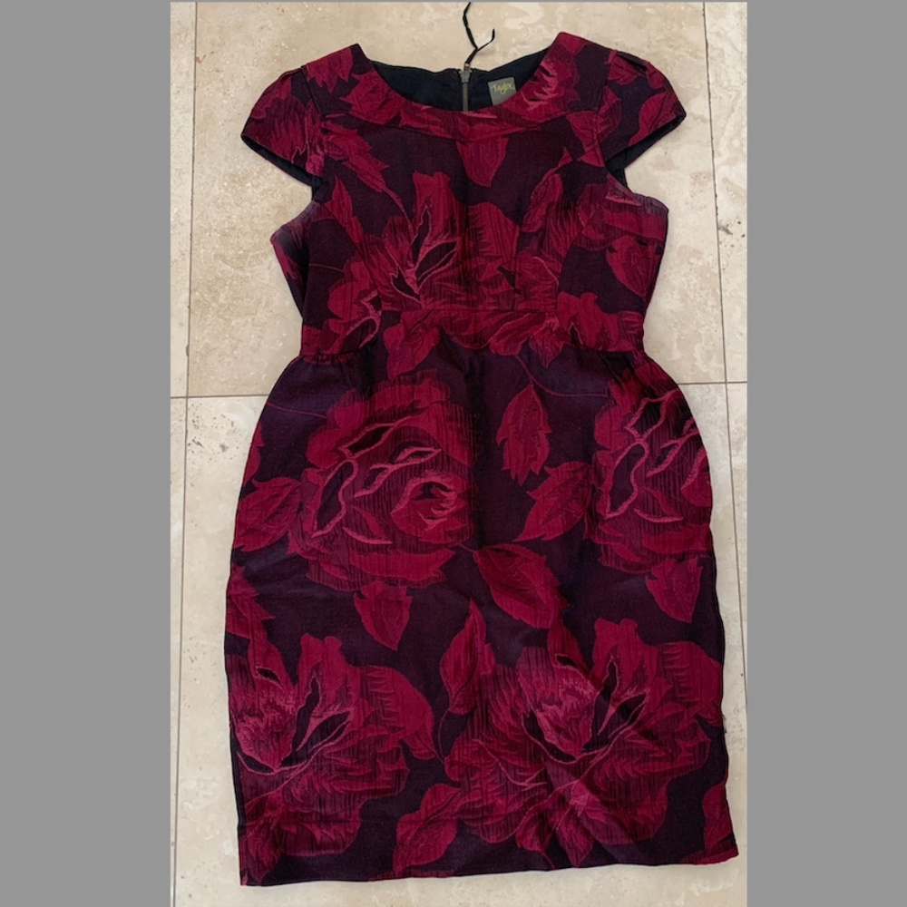 TAYLOR ● Cap Sleeve - Knee Length Dress